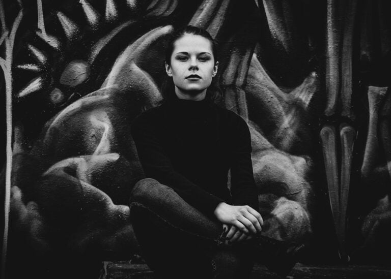 Paulina Charlemont: I took over five thousand test photos to set up my studio